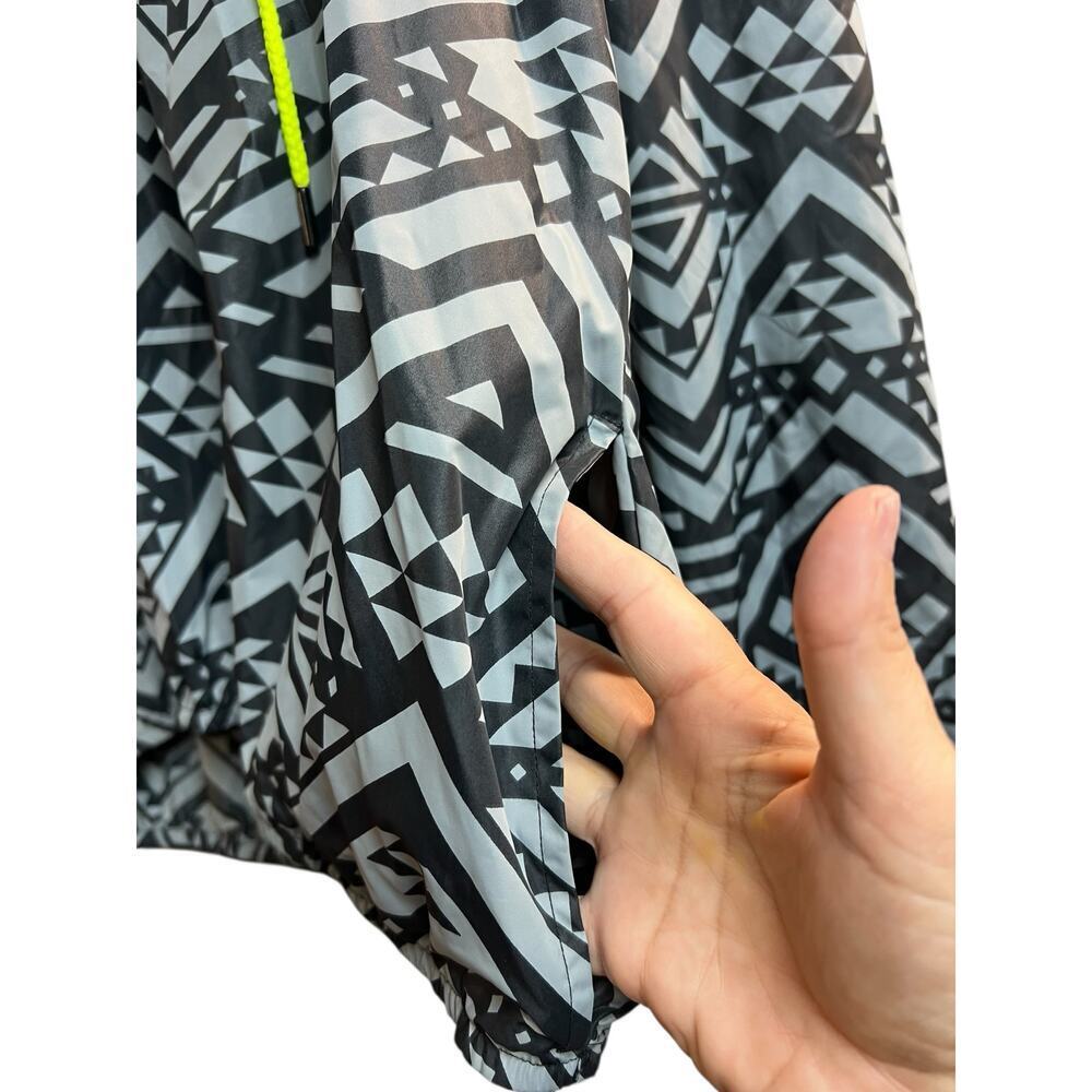 Victoria's Secret PINK Gray Black Aztec Print Anorak Pullover Windbreaker M/L - Picture 5 of 10